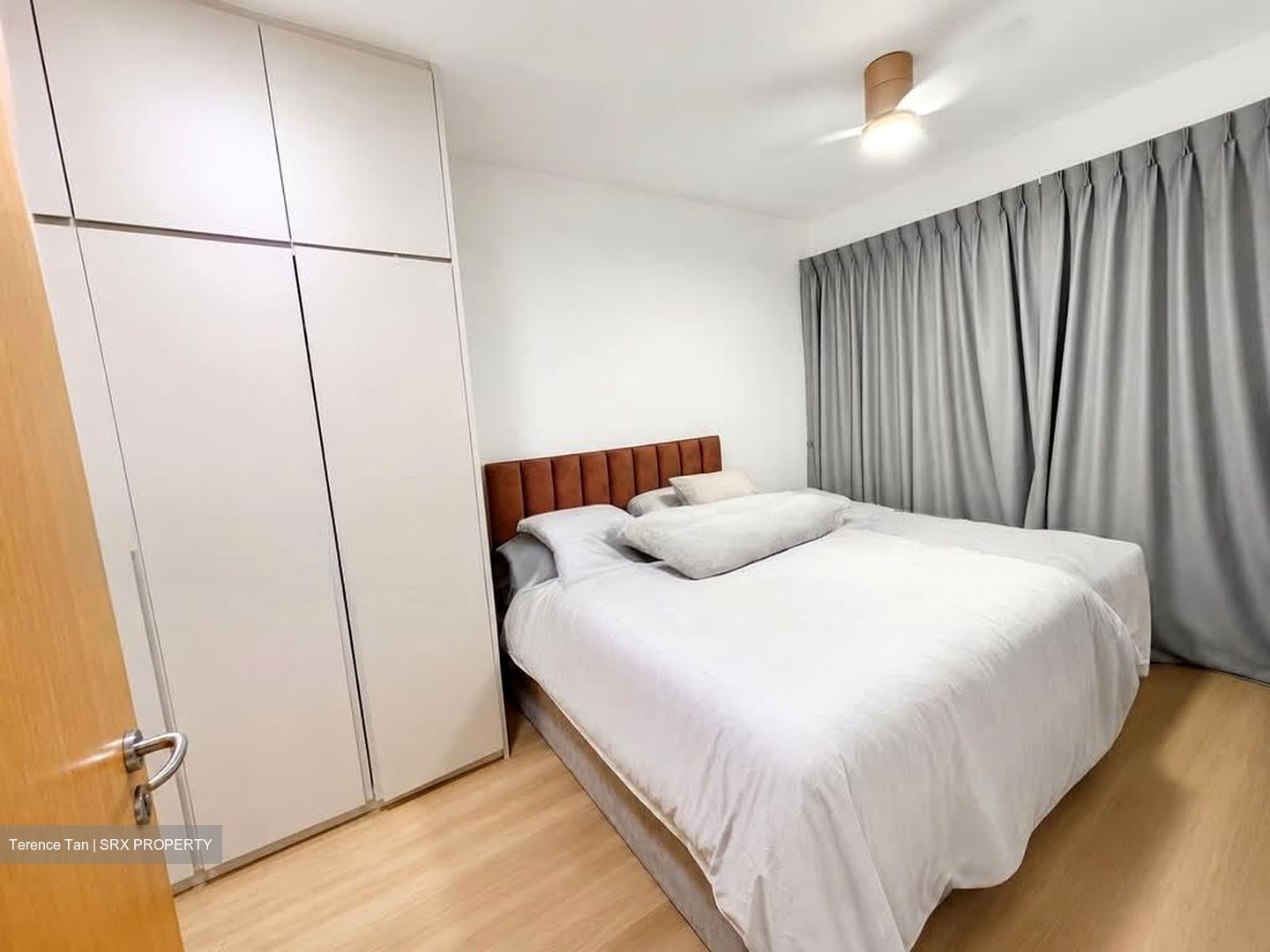 The Lakefront Residences (D22), Condominium #562113801